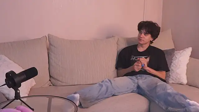 Jess and Wayne online show from 07-06-26, 02:46