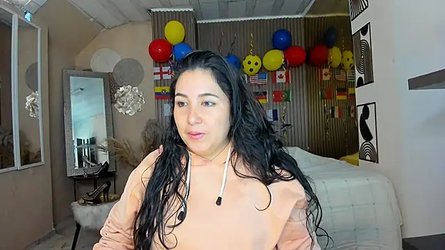 BBWLuxuryMuse online show from 06-20-26, 12:10