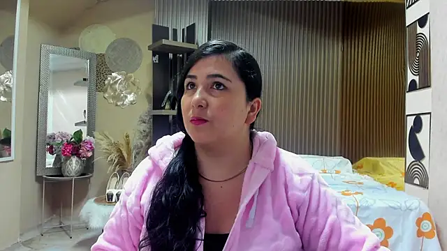 BBWLuxuryMuse online show from 05-06-26, 11:25