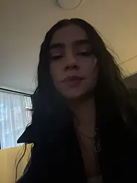 Snapshot of Dakota-fire chatting on 07-22-26, 11:12 Dakota-fire online show from 07-22-26, 11:12