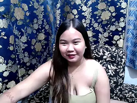 hotchickgirl online show from 05-06-26, 11:03