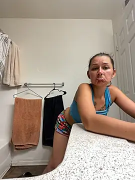 Baybeecakes online show from 05-04-26, 04:27