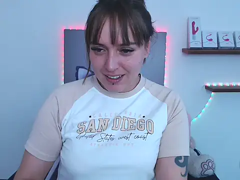 anyela bubble18 online show from 05-18-26, 10:36