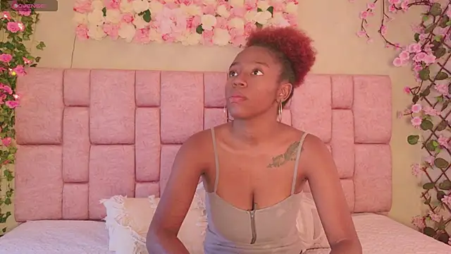 TiffanyEbony  online show from 05-11-26, 02:29