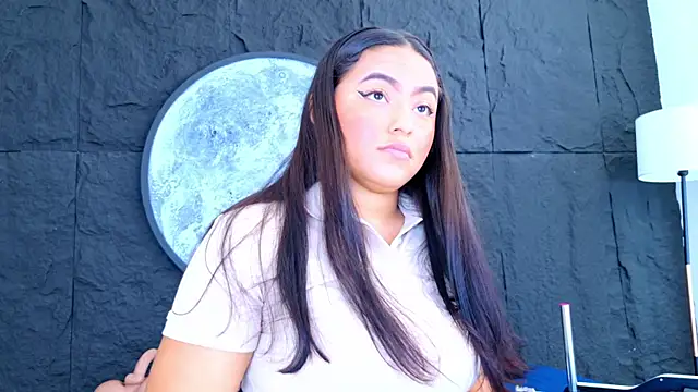 JessiBannkss online show from 07-18-26, 12:36