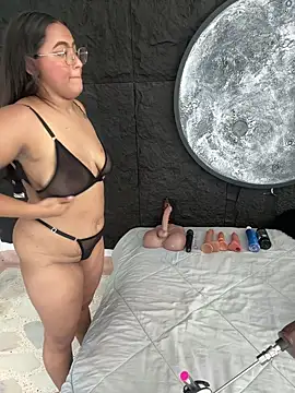 JessiBannkss online show from 07-16-26, 12:57