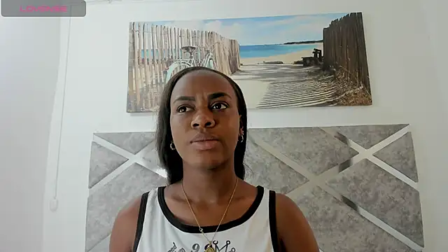 Snapshot of Alisson-Noa chatting on 07-16-26, 12:24 Alisson-Noa online show from 07-16-26, 12:24