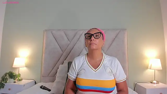 Eva-Millss online show from 05-31-26, 12:33
