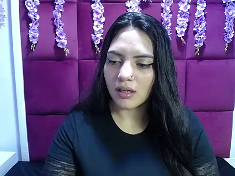 Isabella Mora  online show from 05-09-26, 03:54