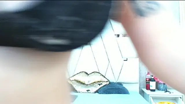 LunaClarens online show from 06-03-26, 08:57