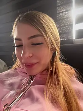 Jessy Queen online show from 08-03-26, 01:06