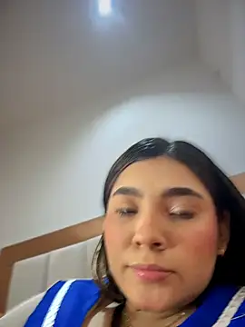 Mia Rodriguezz  online show from 05-20-26, 03:36