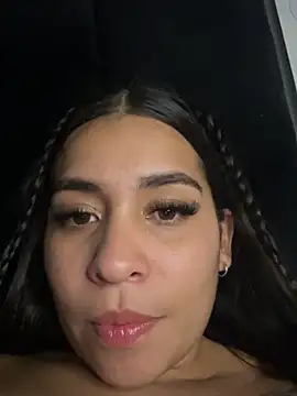 SussyFoxxx online show from 05-13-26, 04:52