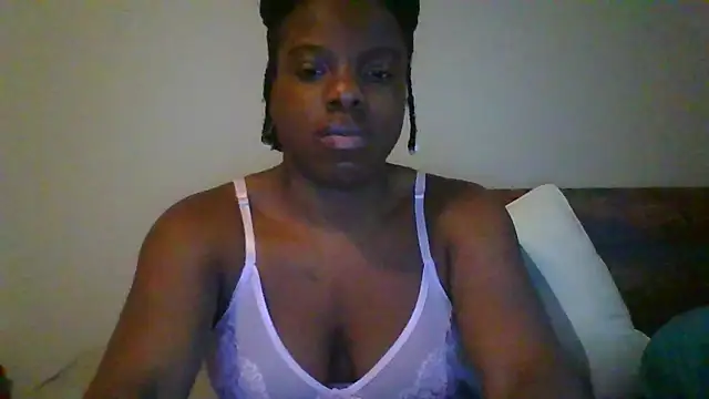 Snapshot of princesselizabeth chatting on 05-10-26, 11:17 princesselizabeth online show from 05-10-26, 11:17