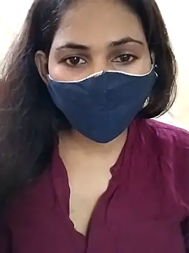 Snapshot of Roji_bha chatting on 07-20-26, 10:39 Roji bha online show from 07-20-26, 10:39
