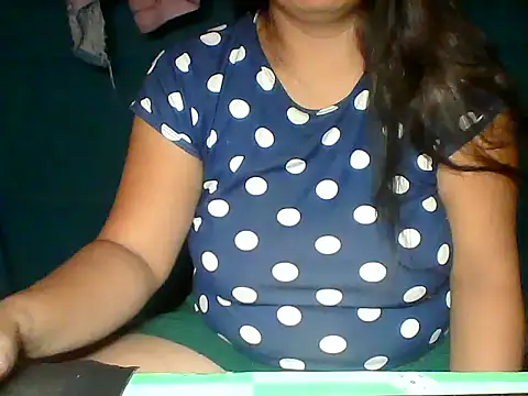 MommyKaye30 online show from 06-09-26, 06:09