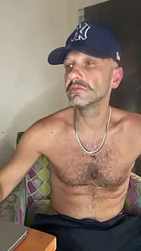 french solo X online show from 05-21-26, 07:39
