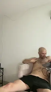 french solo X online show from 05-10-26, 07:16