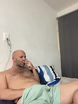 Snapshot of french_solo_X chatting on 07-21-26, 12:06 french solo X online show from 07-21-26, 12:06