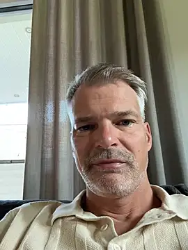 Snapshot of Thor-82 chatting on 07-15-26, 06:20 Thor-82 online show from 07-15-26, 06:20
