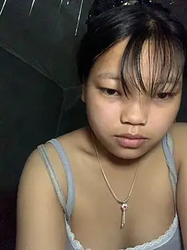 Snapshot of Cham-py chatting on 05-14-26, 12:07 Cham-py online show from 05-14-26, 12:07