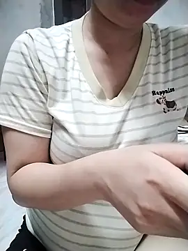 Girl lovebaby online show from 05-11-26, 10:27