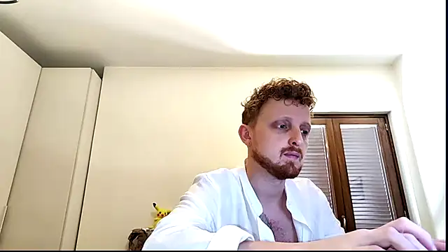 Red dragon94 online show from 05-12-26, 10:43