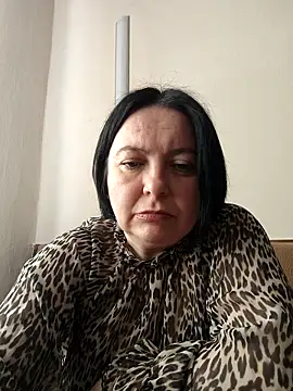 EmmaEmmy40 online show from 05-11-26, 10:38