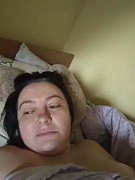 EmmaEmmy40 online show from 06-16-26, 04:23