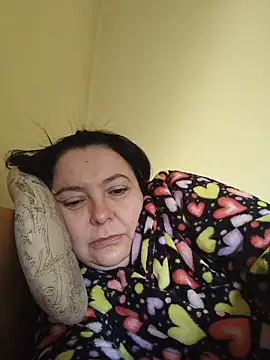 EmmaEmmy40 online show from 05-30-26, 07:04