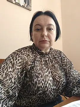 EmmaEmmy40 online show from 06-03-26, 10:27