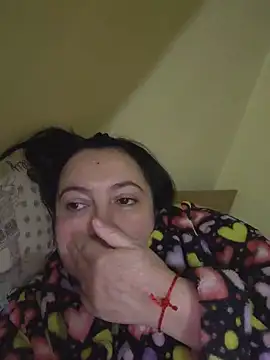EmmaEmmy40 online show from 05-29-26, 06:03