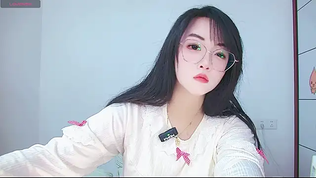 xiaoyu5 online show from 07-10-26, 01:22