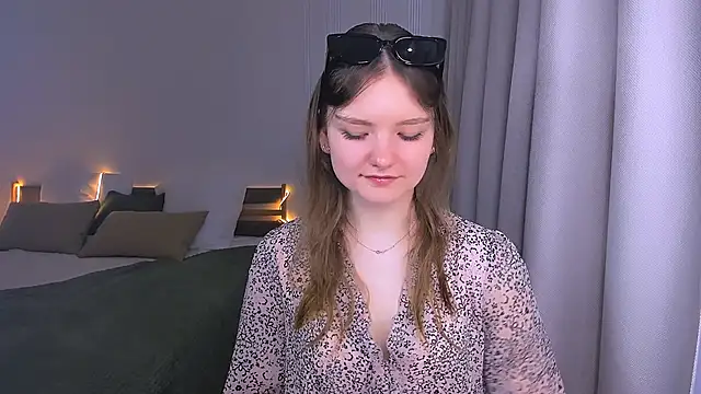 LookEva online show from 05-31-26, 03:34
