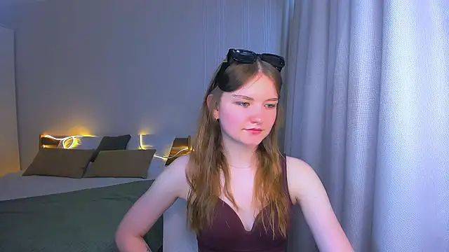 LookEva online show from 06-09-26, 11:11