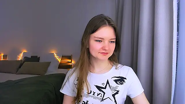 LookEva online show from 06-01-26, 03:40
