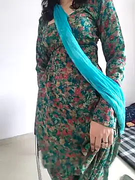 zoya baby  online show from 07-19-26, 04:54