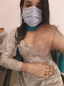 Snapshot of zoya_baby_ chatting on 06-04-26, 03:33 zoya baby online show from 06-04-26, 03:33