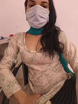 Snapshot of zoya_baby_ chatting on 06-07-26, 05:12 zoya baby online show from 06-07-26, 05:12
