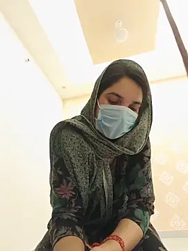 Snapshot of zoya_baby_ chatting on 06-15-26, 06:07 zoya baby online show from 06-15-26, 06:07