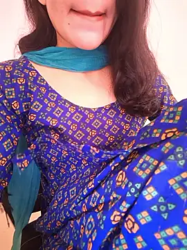 Snapshot of zoya_baby_ chatting on 05-23-26, 03:38 zoya baby online show from 05-23-26, 03:38