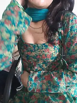 zoya baby  online show from 06-29-26, 10:37