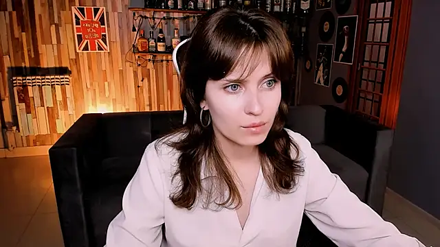 LolaDominara online show from 06-11-26, 07:27
