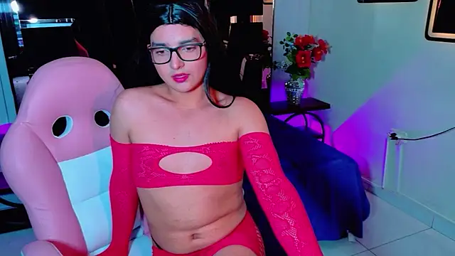 Snapshot of Gaby_Gil_ chatting on 05-30-26, 02:44 Gaby Gil online show from 05-30-26, 02:44