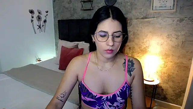 isa cruzx online show from 05-31-26, 03:29