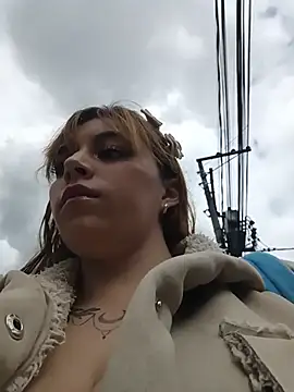 Isabella  Risky online show from 06-25-26, 08:25