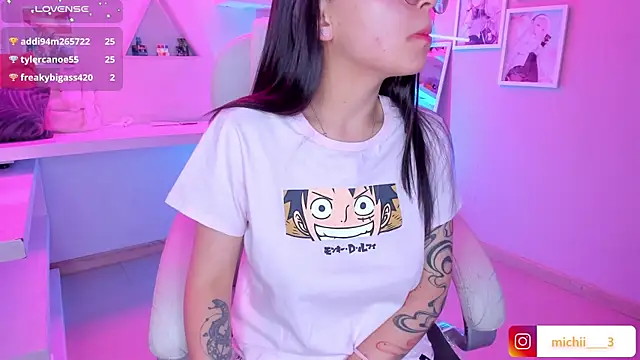 kitty patitas suavesss online show from 06-13-26, 03:15