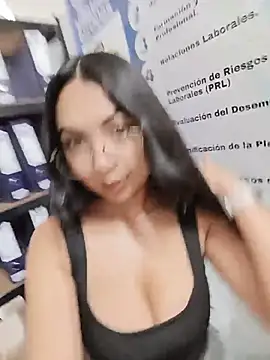 JENNIFER  03 online show from 06-27-26, 04:46