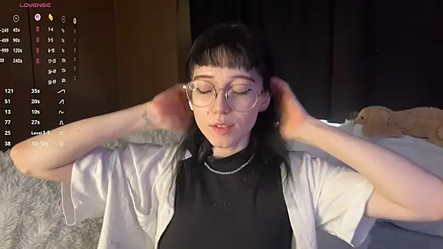 Snapshot of Baby_raff chatting on 05-18-26, 07:46 Baby raff online show from 05-18-26, 07:46