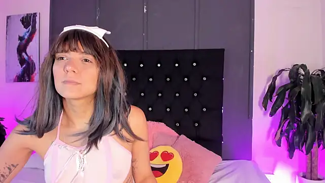 SweetPoison   online show from 05-07-26, 11:57